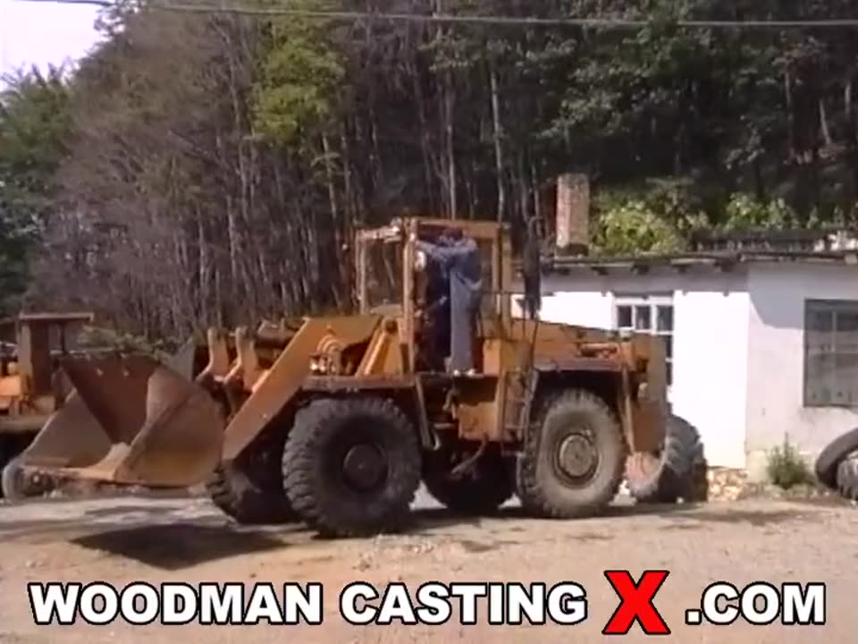 BTS – DP on bulldozzer with 3 men (PierreWoodman / WoodmanCastingX) Screenshot 9