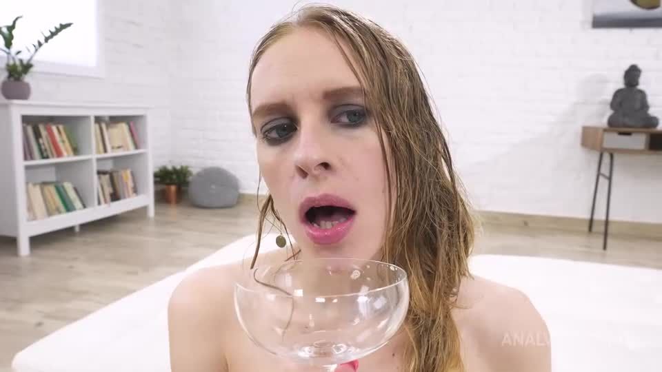 DAP, piss drinking, spit drinking, real balls deep anal, face fucking, real female orgasm rimming (LegalPorno / AnalVids) Screenshot 9