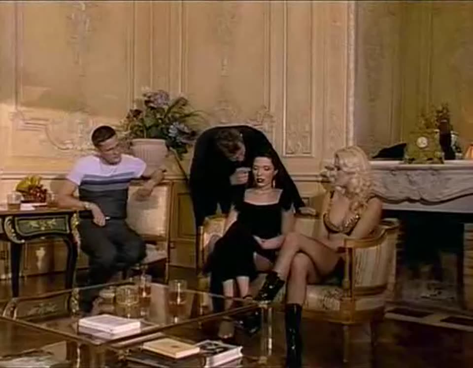 Mafia’s Revenge / Vendetta di Mafia (Pleasure / Marc Dorcel / Top Line) Screenshot 2